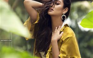 Shay Mitchell